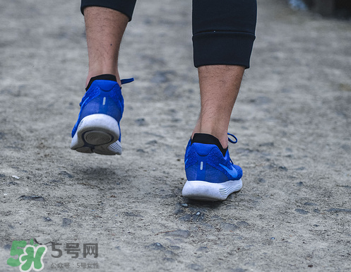 nike lunarepic low flyknit 2腳感怎么樣？耐克lunarepic low2測評
