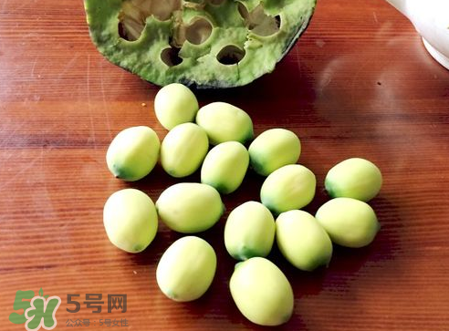 新鮮蓮蓬怎么吃？新鮮蓮蓬的吃法
