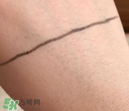 zeesea滾輪bb霜怎么用？zeesea滾輪bb霜使用方法