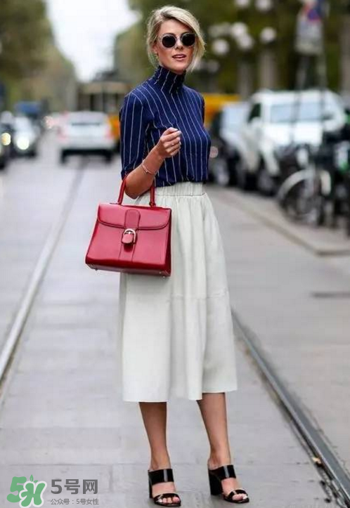 delvaux brilliant多少錢？德爾沃brilliant包包專柜價格