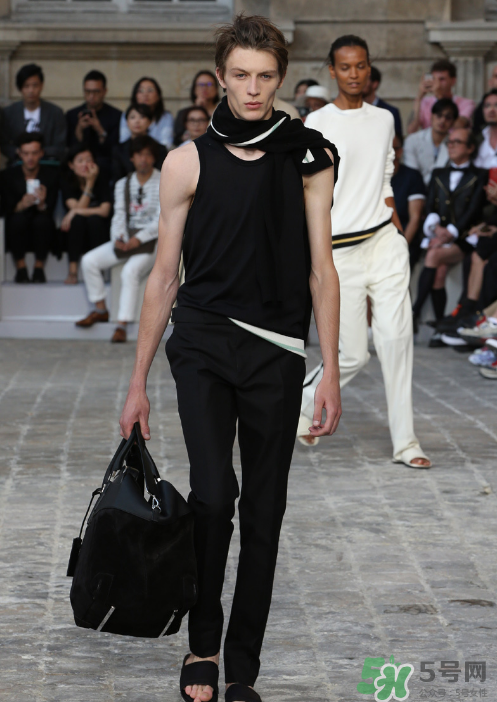 berluti2018年春夏系列服裝怎么樣_好看嗎_款式有哪些？