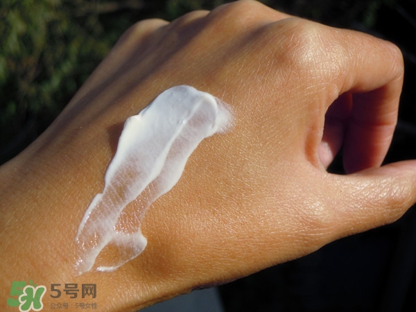 玉蘭油素顏霜怎么樣？玉蘭油素顏霜多少錢？