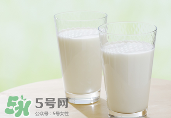 嬰兒奶粉老人能喝嗎？老人能不能喝嬰兒奶粉？