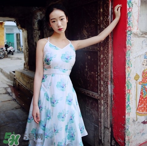 8月份去三亞穿什么？八月份去三亞穿什么衣服？