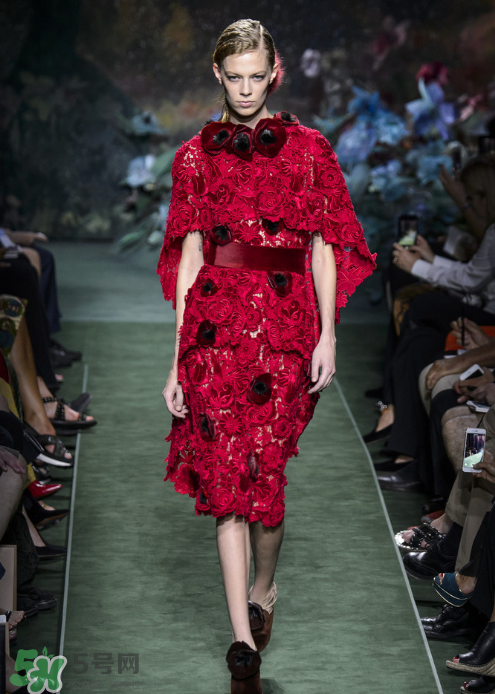 fendi2017秋冬高定秀服裝怎么樣_好看嗎？