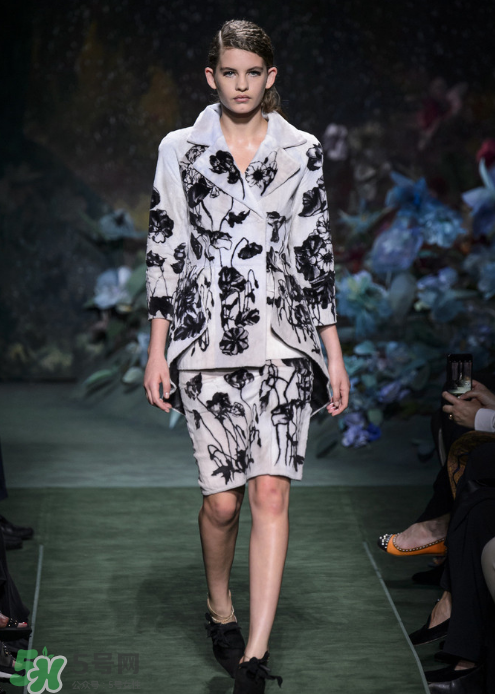 fendi2017秋冬高定秀服裝怎么樣_好看嗎？