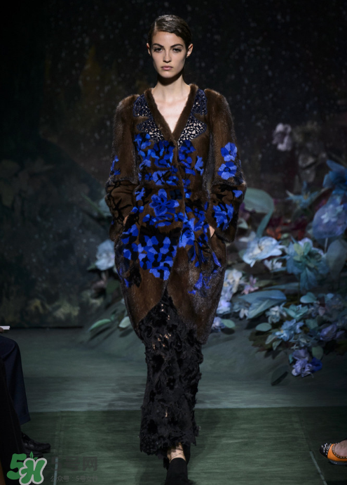 fendi2017秋冬高定秀服裝怎么樣_好看嗎？