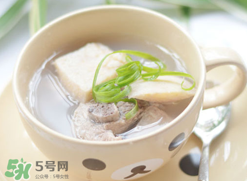 榴蓮殼燉排骨殼能吃嗎？榴蓮殼燉排骨什么味道？