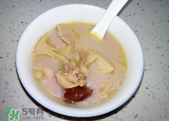 榴蓮殼煲雞湯殼能吃嗎？榴蓮殼煲雞湯殼好喝嗎？