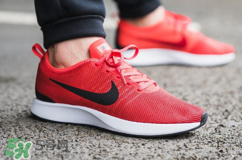 nike dualtone racer多少錢？耐克dualtone racer跑鞋價格