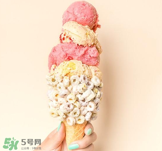 emack bolio's堆疊冰淇淋多少錢？堆疊冰淇淋好吃嗎？