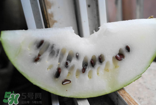 冬瓜爛了一點(diǎn)還能吃嗎？冬瓜爛了還能吃嗎？