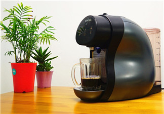 辦公室小野用的什么咖啡機(jī)？onecup膠囊咖啡機(jī)介紹