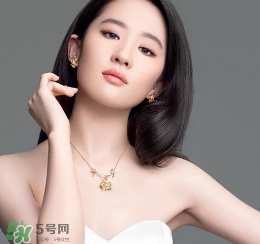 打call是什么意思？瘋狂打call是什么意思？