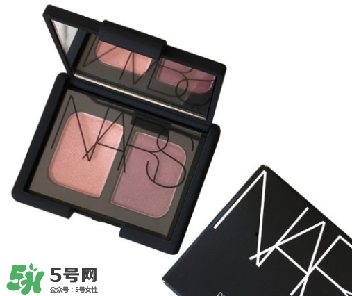 nars吉隆坡眼影怎么畫(huà)？nars吉隆坡雙色眼影畫(huà)法圖解