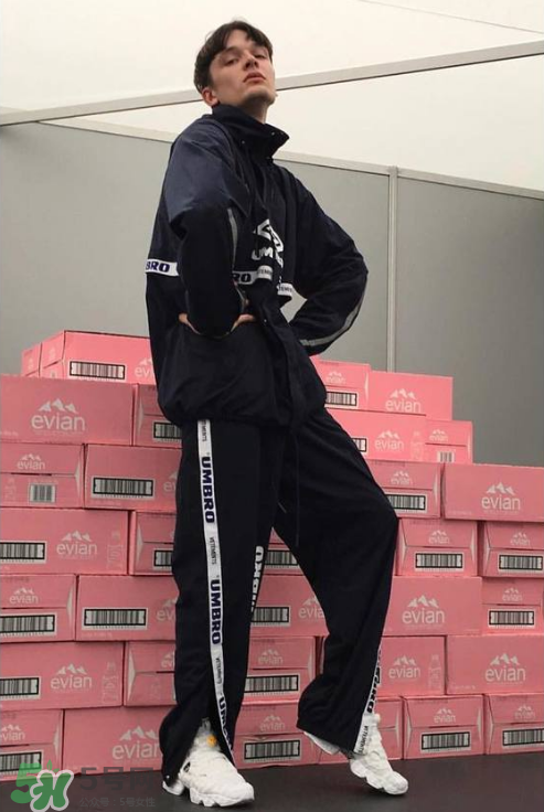 vetements與umbro2018春夏聯(lián)名系列怎么樣_好看嗎？
