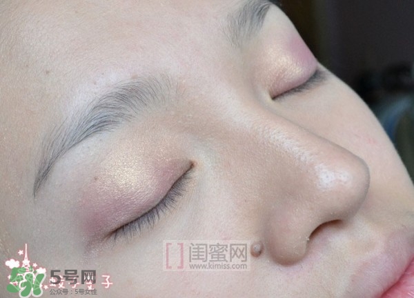 nars吉隆坡眼影怎么畫？nars吉隆坡雙色眼影畫法圖解