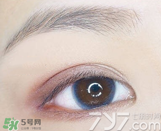 nars吉隆坡眼影怎么畫？nars吉隆坡雙色眼影畫法圖解