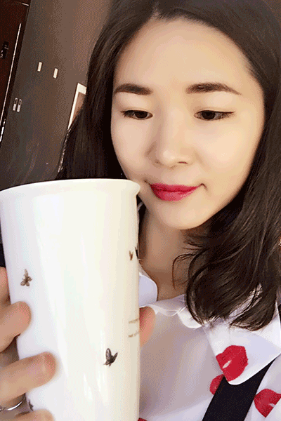 蘭蔻搖搖染唇液怎么樣？蘭蔻搖搖染唇液掉色嗎？