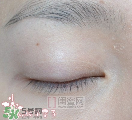 nars吉隆坡眼影怎么畫？nars吉隆坡雙色眼影畫法圖解