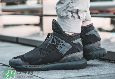 y-3 qasa high 2017上腳效果怎么樣？y-3跑鞋2017上腳好看嗎？