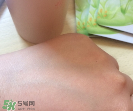 高姿大白水真的會(huì)白嗎？高姿大白水多久可以變白？