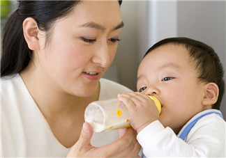 嬰兒吐奶和氙氣有關(guān)系嗎？氙氣會(huì)影響嬰兒吐奶嗎？