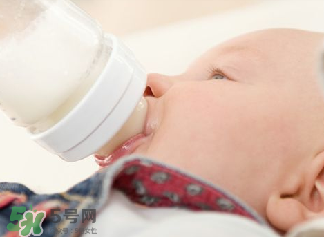 嬰兒吐奶和氙氣有關(guān)系嗎？氙氣會(huì)影響嬰兒吐奶嗎？