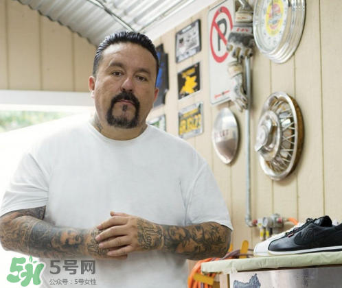 mister cartoon與nike cortez45周年聯(lián)名鞋子多少錢？