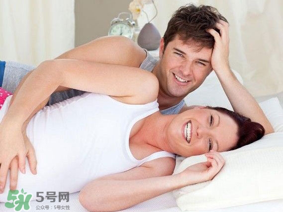 性生活后男人應(yīng)注意什么？性生活后男人吃什么好？