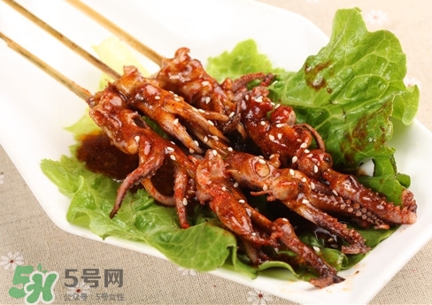 鐵板魷魚一串成本多少？魷魚怎么做好吃