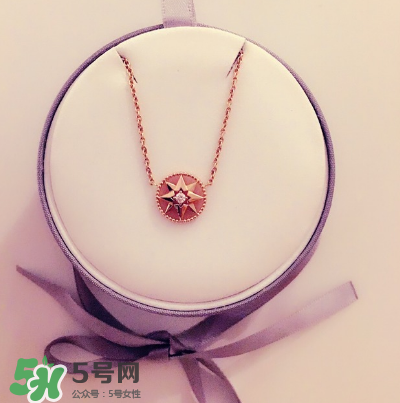 迪奧羅盤項鏈意義是什么？dior迪奧羅盤項鏈有什么寓意？