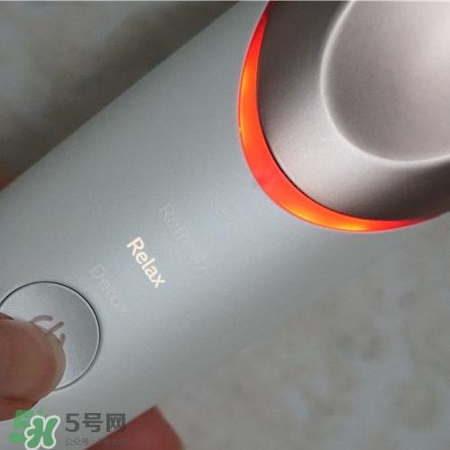 飛利浦眼周煥亮儀怎么用？飛利浦眼周煥亮儀用法
