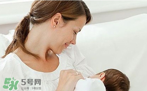 哺乳期可以貼三伏貼嗎？哺乳期貼三伏貼會(huì)影響寶寶嗎？