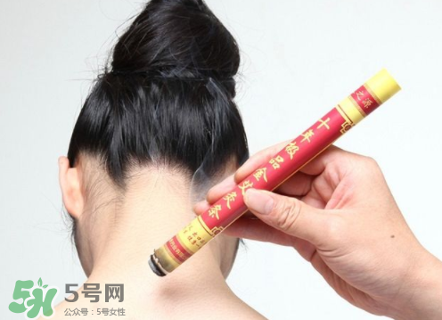 艾灸條和艾灸貼哪個好？艾灸好還是艾灸貼好？