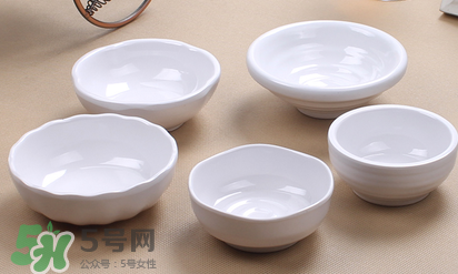 仿瓷碗有毒是謠言嗎？仿瓷碗怎么使用會(huì)有毒呢？