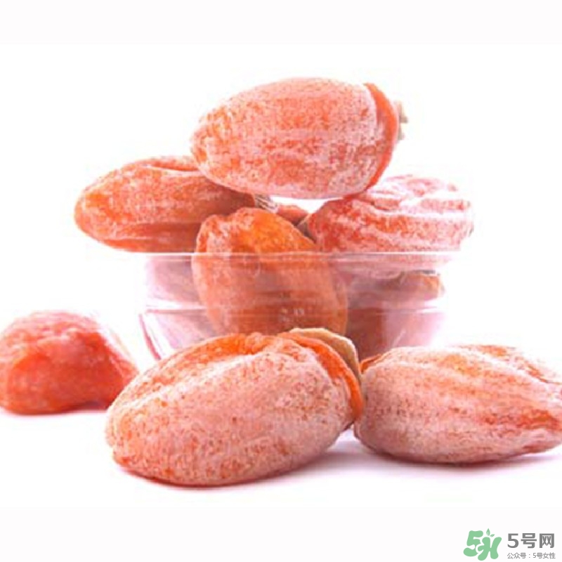 柿餅上的白霜可以吃嗎？怎么辨別柿霜的真假？