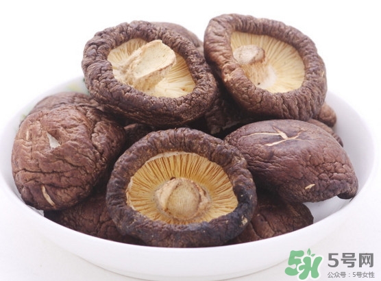買(mǎi)香菇怎么挑選？干香菇怎么挑選？