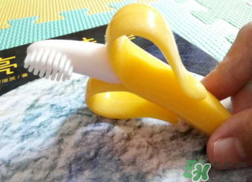 Baby banana香蕉寶寶牙膠好用嗎？Baby banana香蕉寶寶牙膠怎么樣？