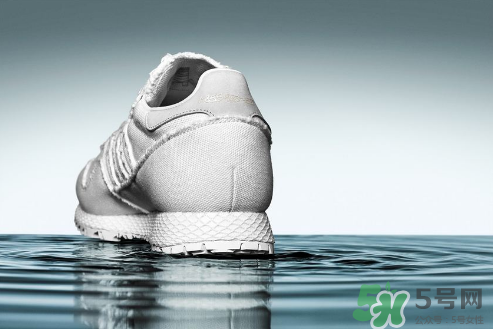 daniel arsham與adidas聯(lián)名new york運(yùn)動(dòng)鞋多少錢_怎么買？
