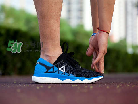reebok floatride run腳感怎么樣？銳步floatride跑鞋測評