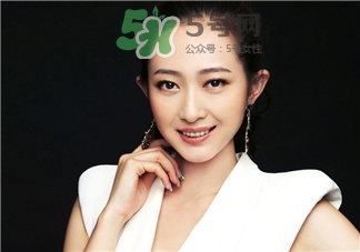 眼袋手術(shù)后多長時間恢復正常?眼袋手術(shù)后的恢復期
