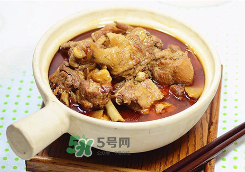三伏天能吃鴨肉嗎？三伏天鴨肉燉什么好？