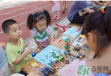 寶寶不去幼兒園怎么辦？寶寶不去幼兒園哭鬧怎么勸導(dǎo)？