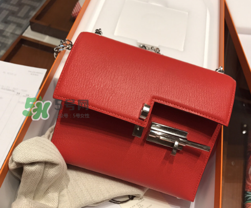 hermes verrou尺寸多大？愛(ài)馬仕插銷(xiāo)包尺寸有哪幾種？