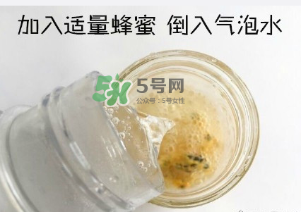 百香果養(yǎng)樂(lè)多好喝嗎？百香果養(yǎng)樂(lè)多怎么做？