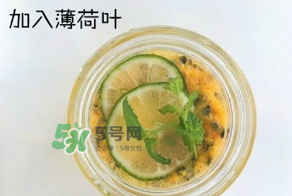 百香果養(yǎng)樂(lè)多好喝嗎？百香果養(yǎng)樂(lè)多怎么做？