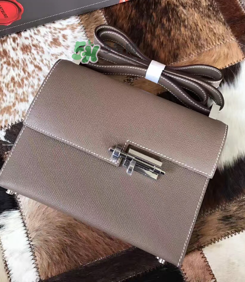 hermes verrou真假怎么看？愛馬仕插銷包真假鑒定