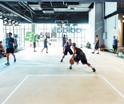 adidas運(yùn)動(dòng)體驗(yàn)迷你品牌中心在哪？阿迪達(dá)斯運(yùn)動(dòng)體驗(yàn)中心地址