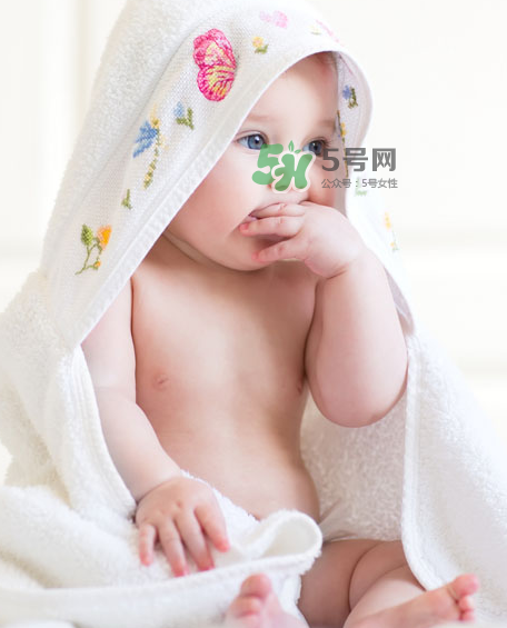 寶寶夏季腹瀉怎么辦？寶寶夏季腹瀉的注意事項(xiàng)